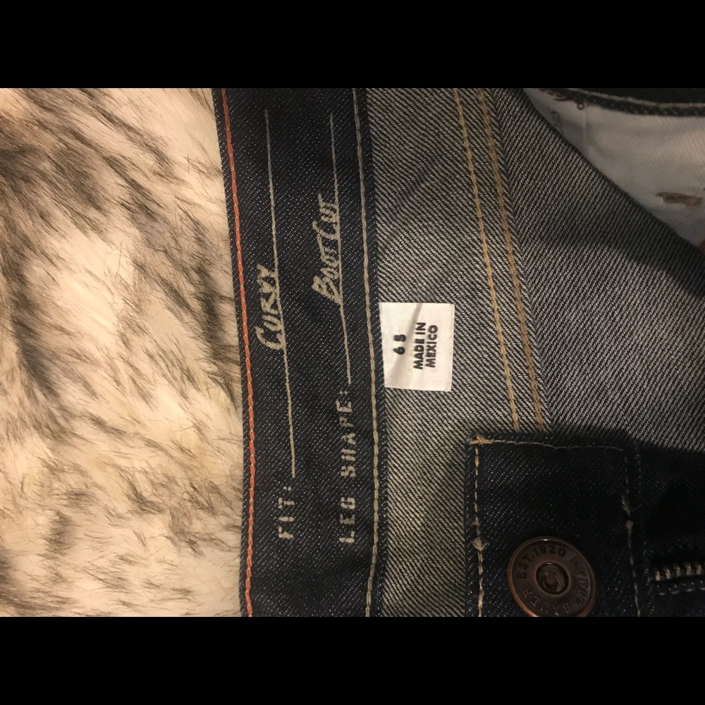 Jeans - Picture 2 of 4
